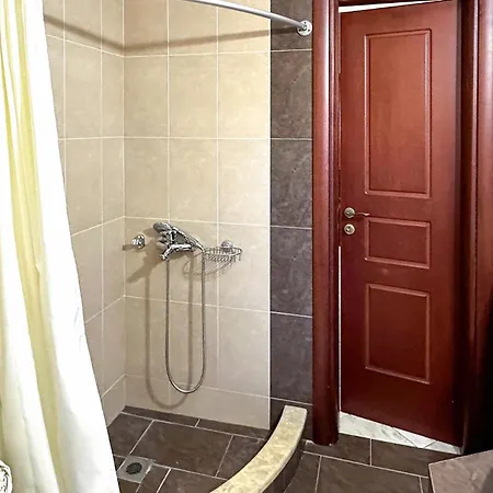 בית נופש Amazing In With Wifi *